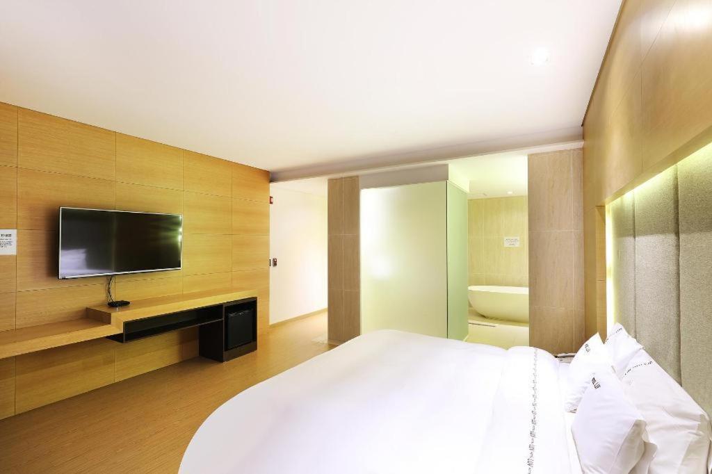 Business Design Hotel Luv Inčchon Exteriér fotografie
