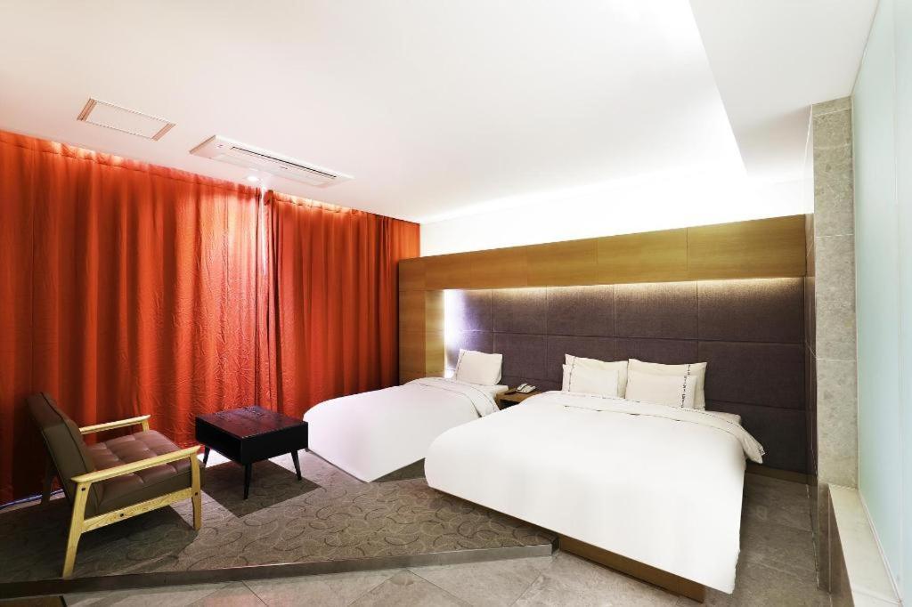 Business Design Hotel Luv Inčchon Exteriér fotografie